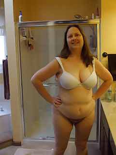 rich woman looking for men in Williams Bay, Wisconsin