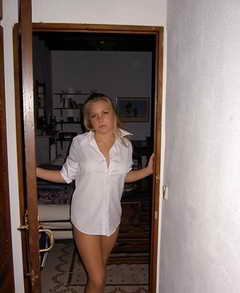 romantic lady looking for men in Port Salerno, Florida